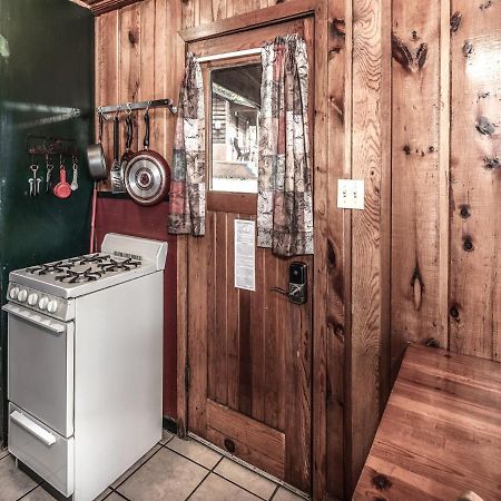 Apache Village 10, King Studio, Midtown, Sleeps 2 Ruidoso Esterno foto