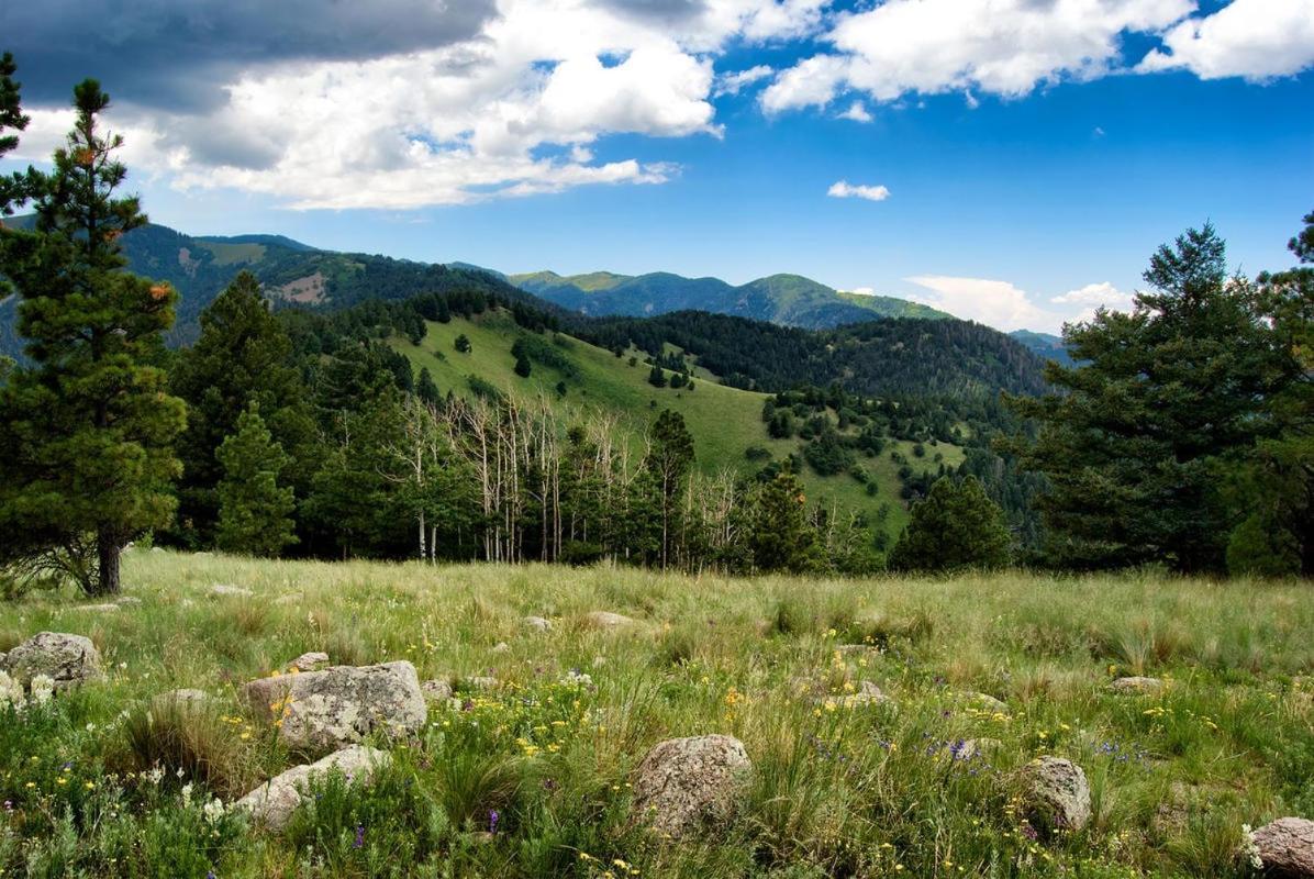 Apache Village 10, King Studio, Midtown, Sleeps 2 Ruidoso Esterno foto